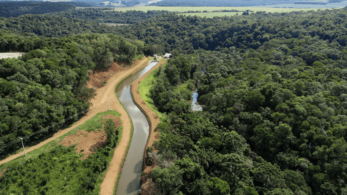 Galeria Central Geradora Hidrelétrica Folha Verde